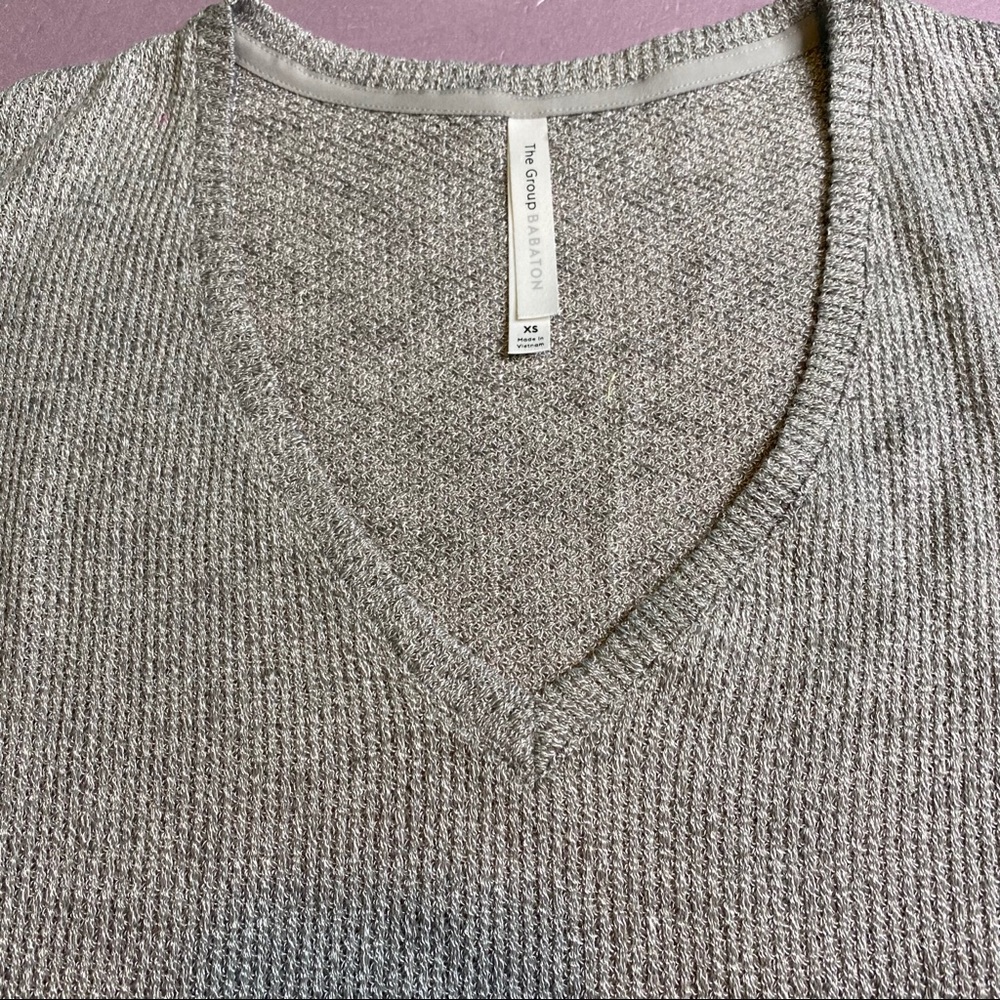 The Group Babaton women’s V neck knit top